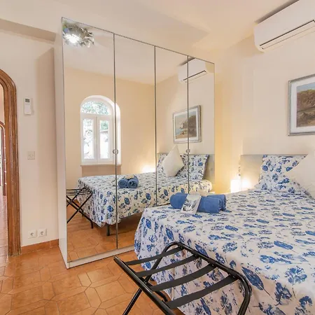 Апартаменты Private Sea View Con Terrazza E Giardino