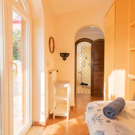 Апартаменты Private Sea View Con Terrazza E Giardino *