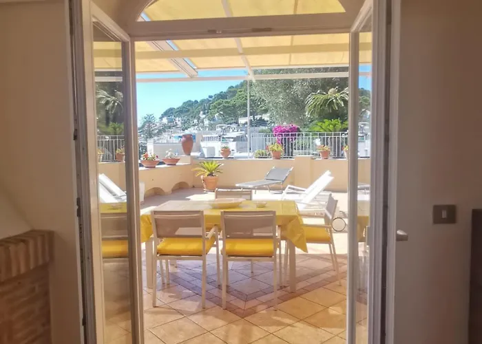 Private Sea View Con Terrazza E Giardino كابري