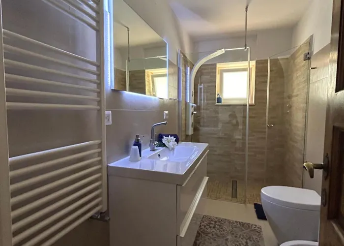 شقة Private Sea View Con Terrazza E Giardino *