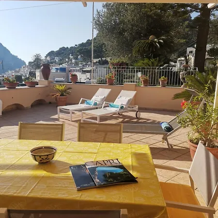 Private Sea View Con Terrazza E Giardino Lejlighed Capri