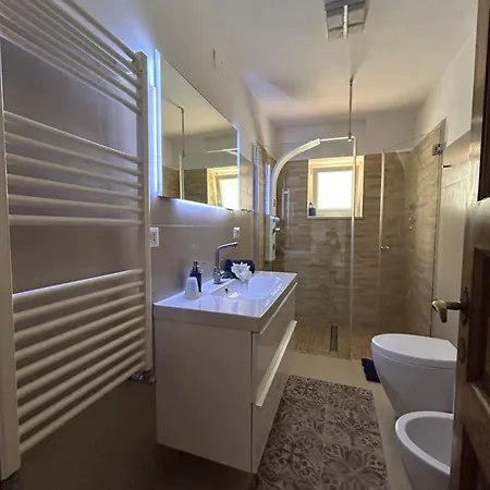 Lejlighed Private Sea View Con Terrazza E Giardino *