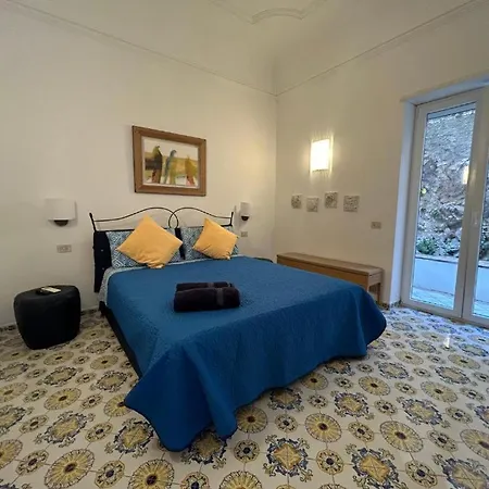 Appartamento Private Sea View Con Terrazza E Giardino